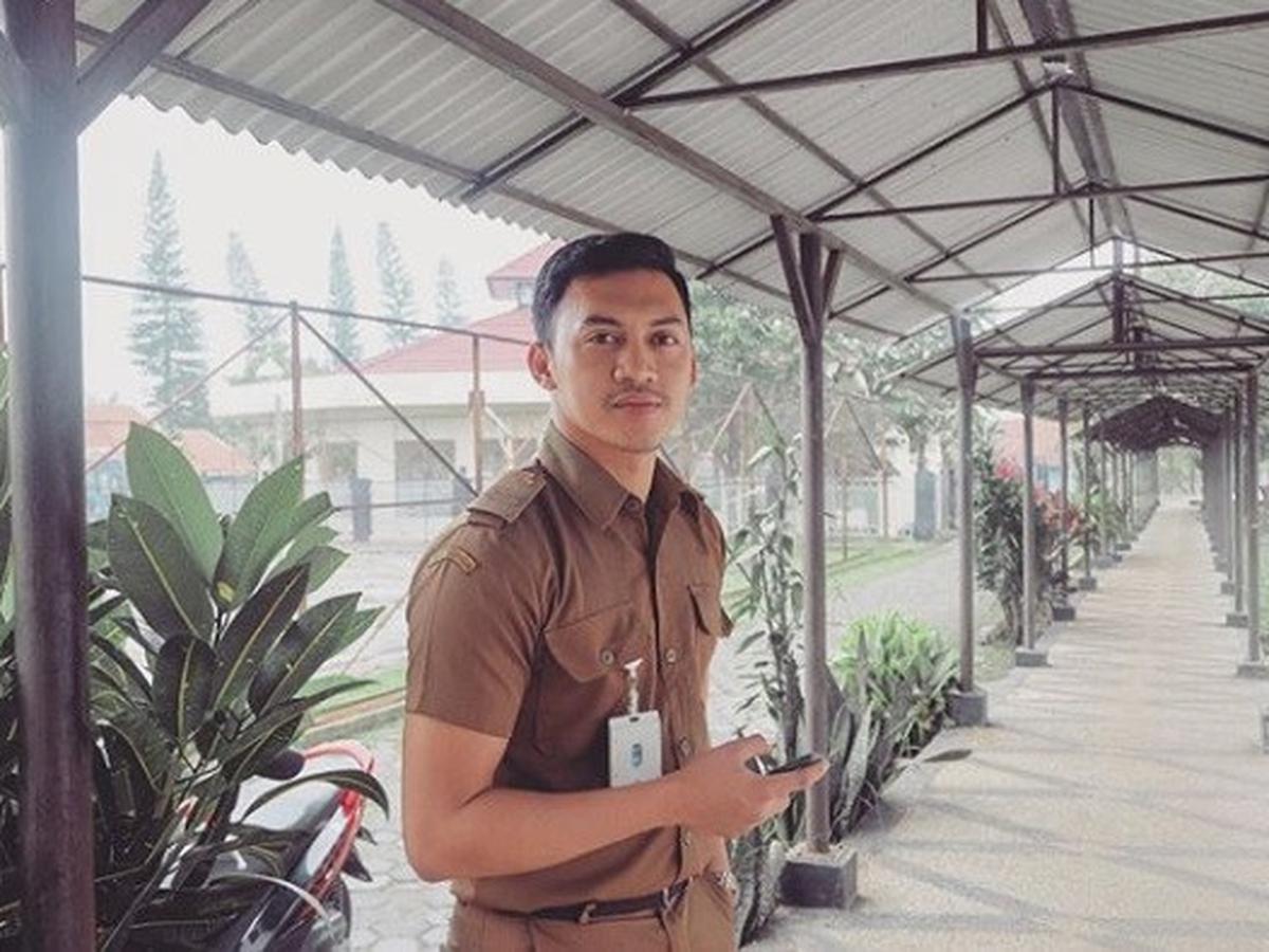 Foto Pns Ganteng - KibrisPDR