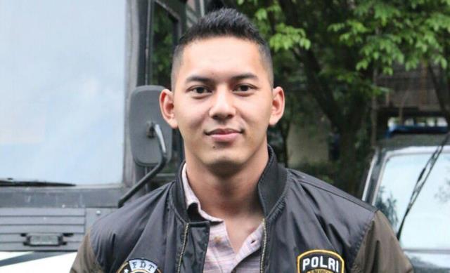 Detail Foto Polisi Ganteng Nomer 44