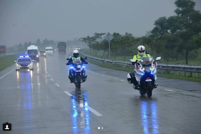 Detail Foto Polisi Keren Di Indonesia Nomer 31