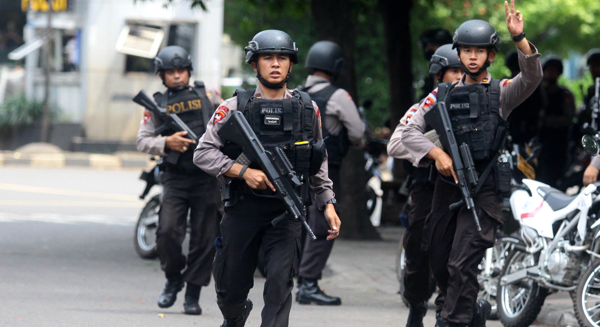 Detail Foto Polisi Keren Di Indonesia Nomer 38