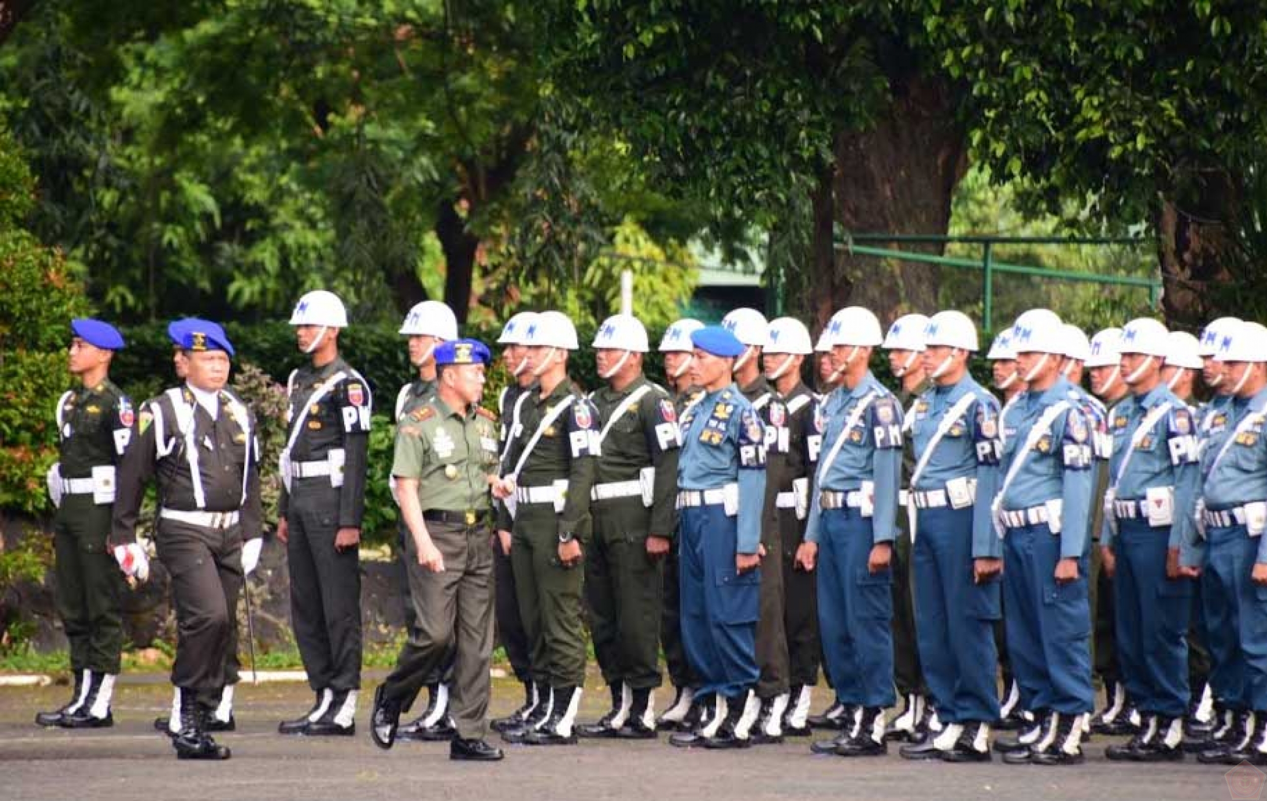 Detail Foto Polisi Militer Nomer 24