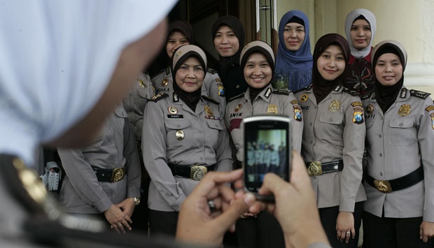 Detail Foto Polwan Cantik Berjilbab Nomer 53