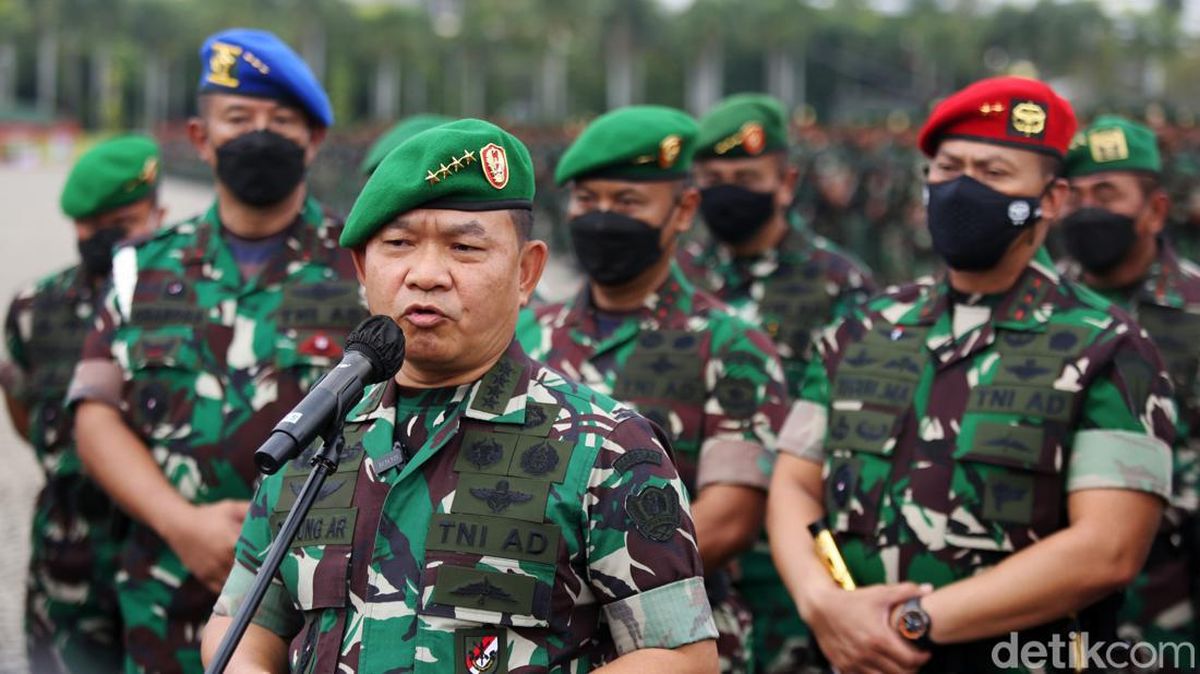 Detail Foto Prajurit Tni Nomer 20