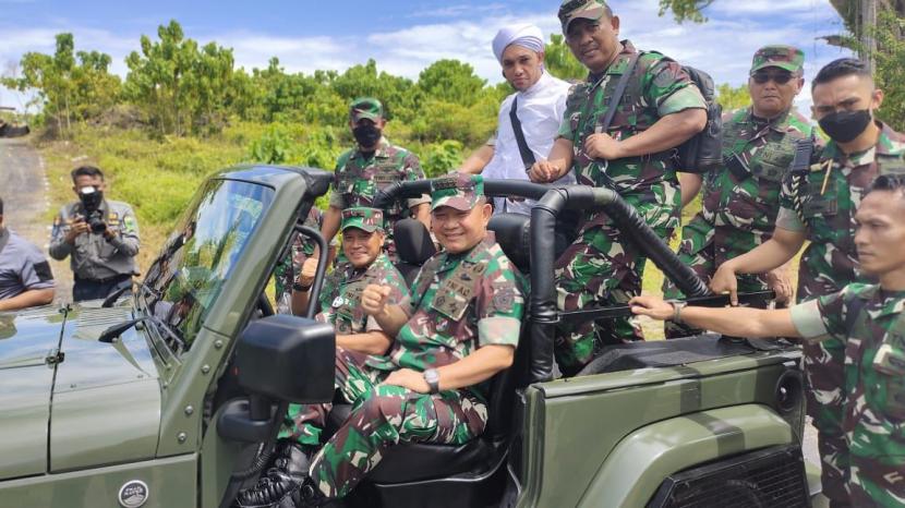 Detail Foto Prajurit Tni Nomer 33