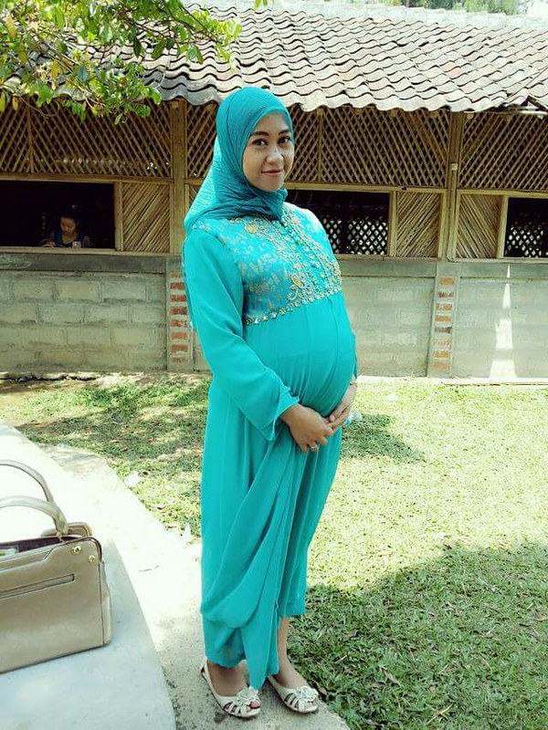 Detail Foto Pregnant Hijab Nomer 21