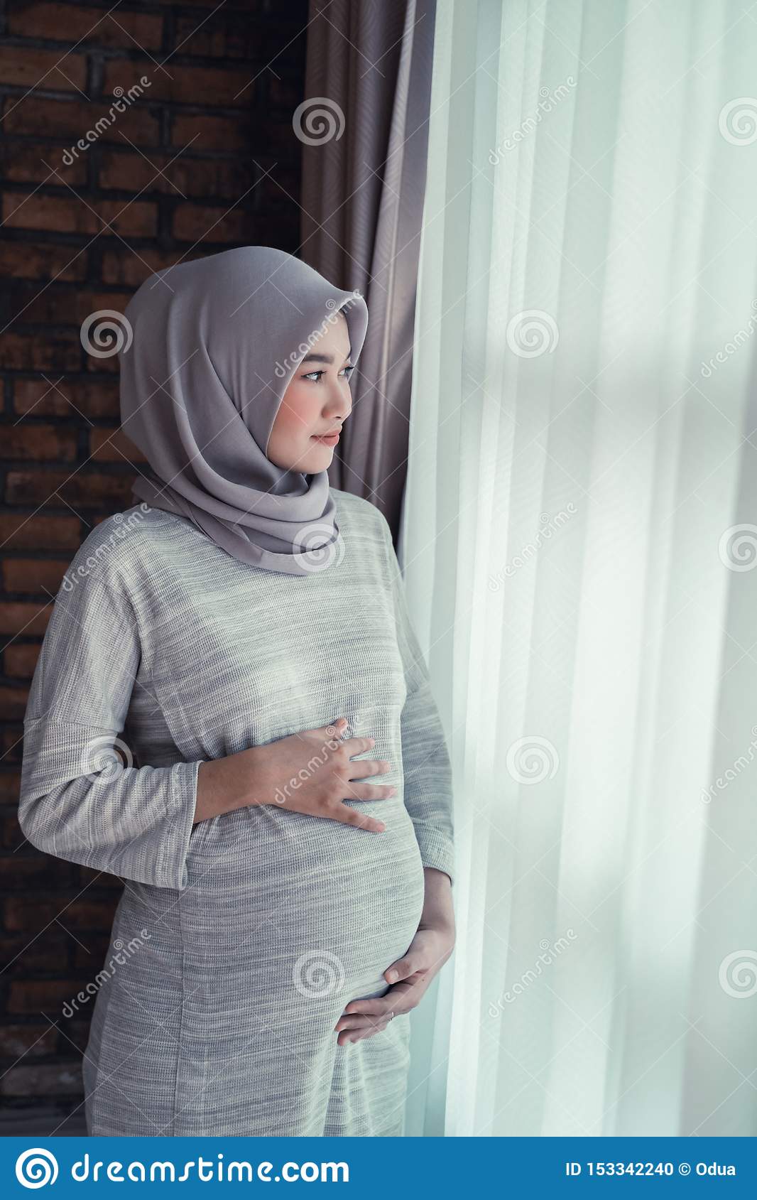 Detail Foto Pregnant Hijab Nomer 22