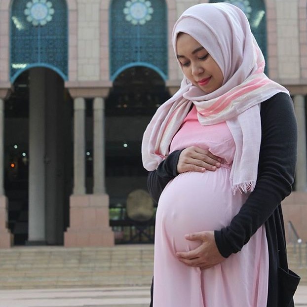 Detail Foto Pregnant Hijab Nomer 26