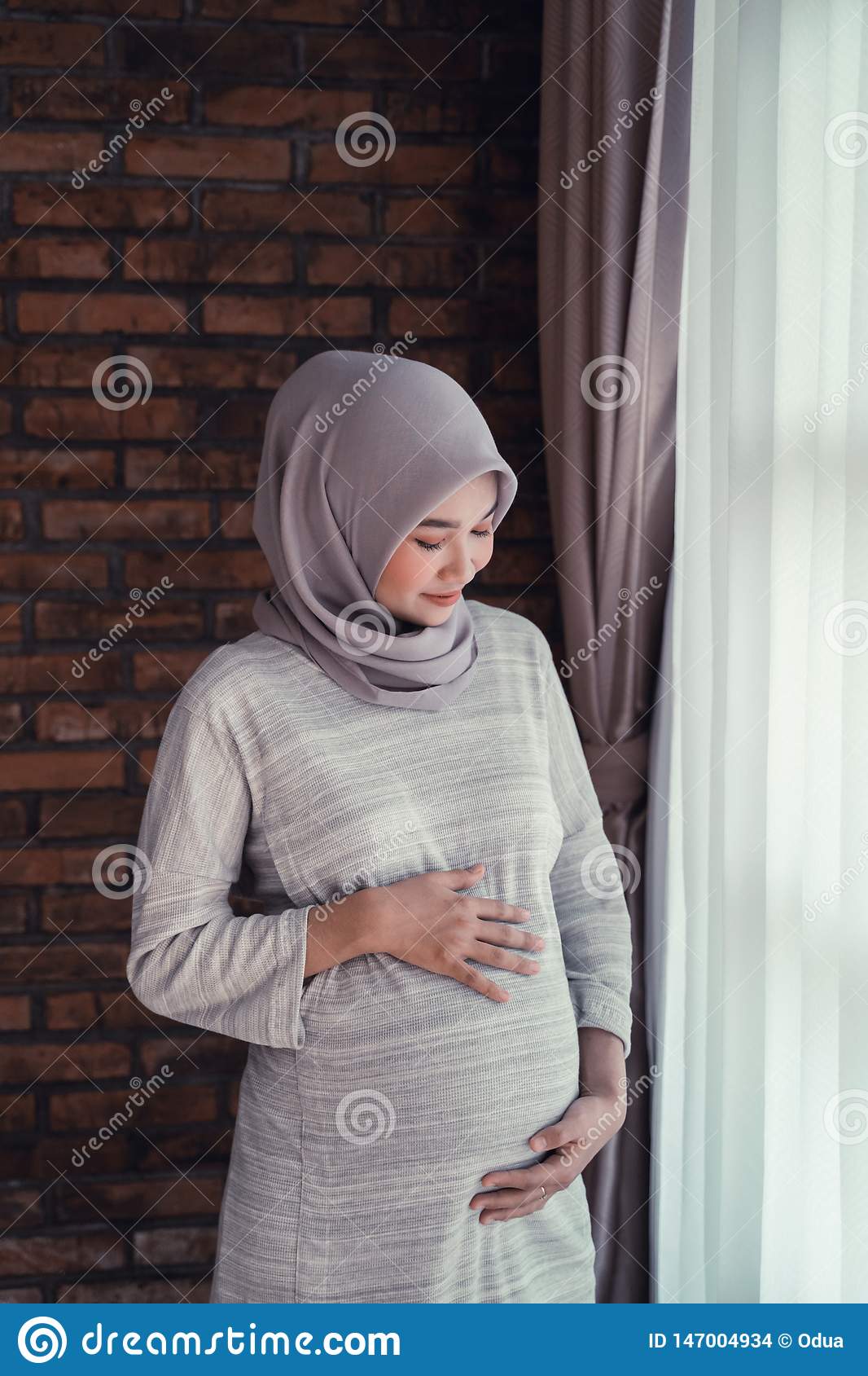 Detail Foto Pregnant Hijab Nomer 56