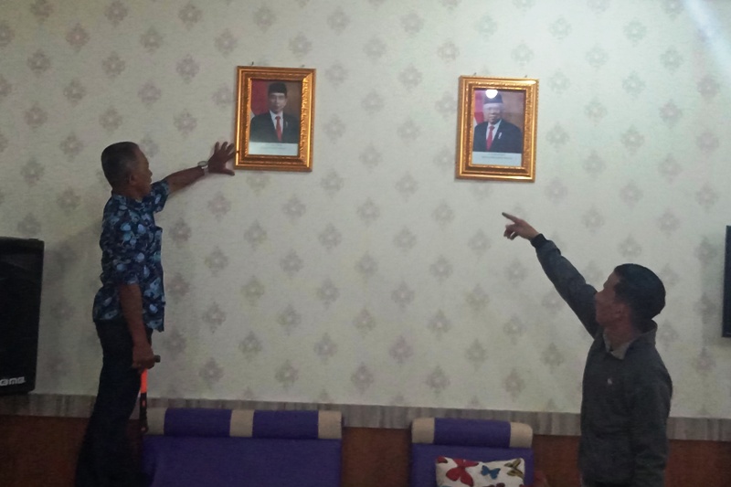 Detail Foto Presiden Di Dinding Nomer 19