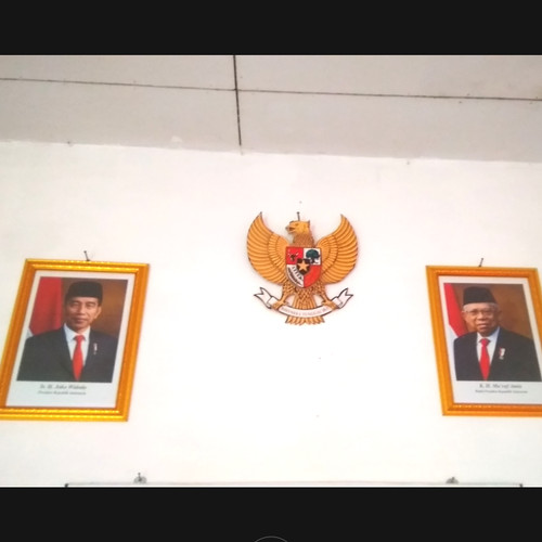 Detail Foto Presiden Di Dinding Nomer 24