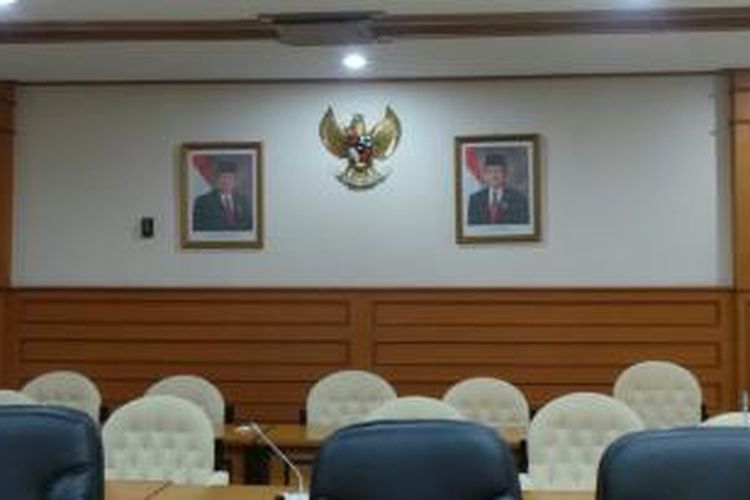 Detail Foto Presiden Di Dinding Nomer 7