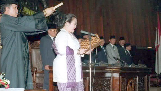 Detail Foto Presiden Megawati Nomer 20