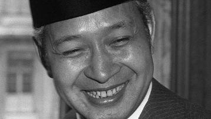 Detail Foto Presiden Soeharto Nomer 5