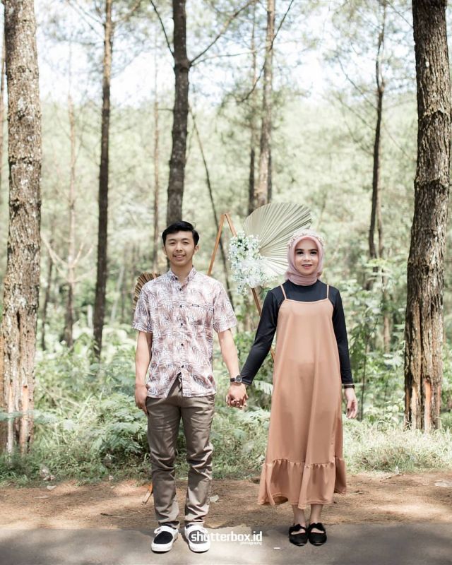 Detail Foto Prewed Casual Outdoor Nomer 11