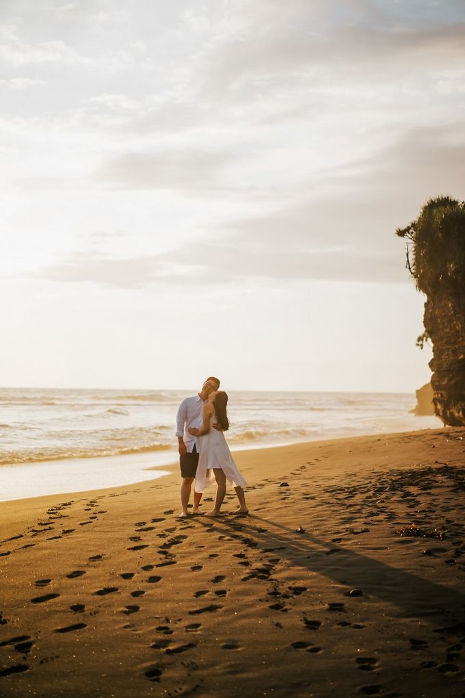 Detail Foto Prewed Pantai Nomer 9