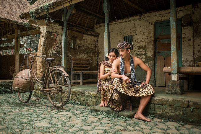 Detail Foto Prewedding Adat Bali Klasik Nomer 18