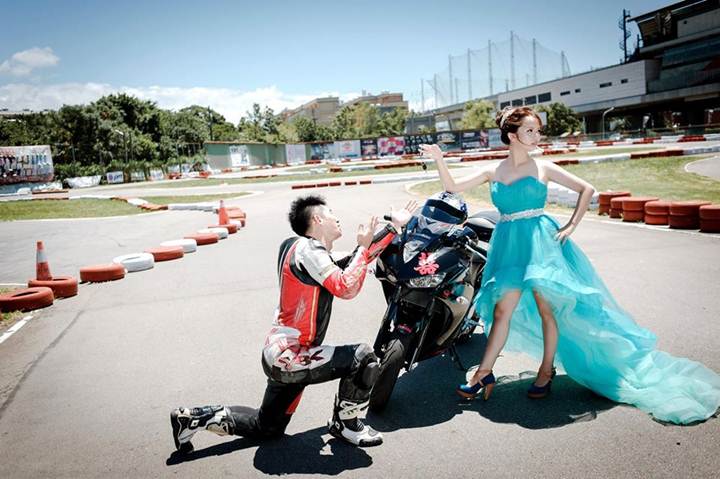 Detail Foto Prewedding Anak Racing Nomer 14