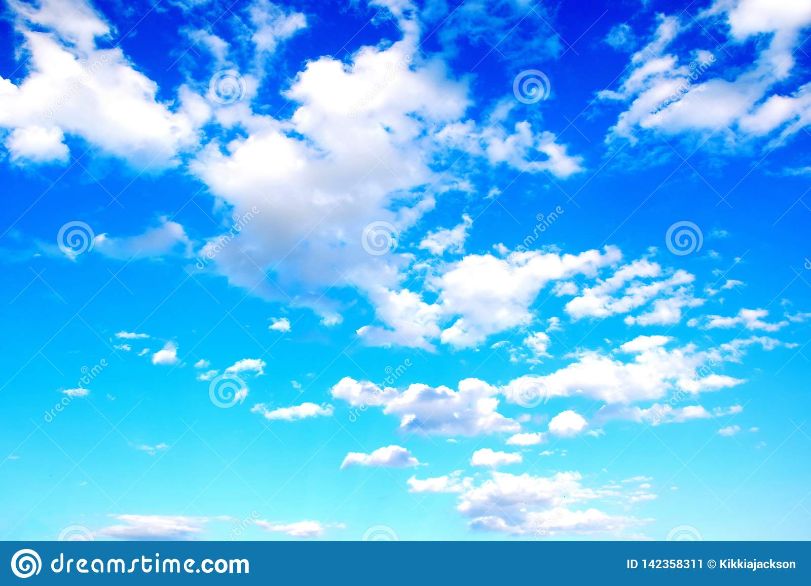 Detail Blue Cloud Background Nomer 45