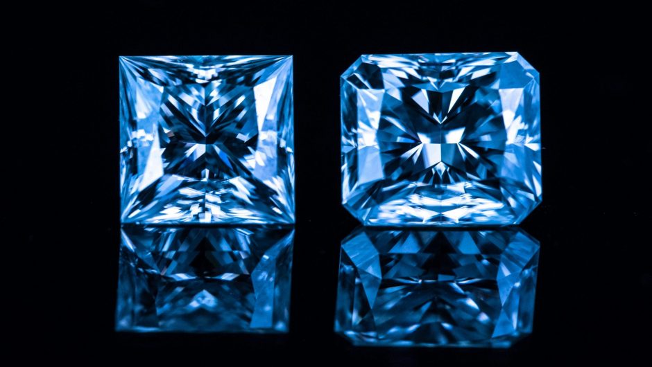 Detail Blue Diamond Image Nomer 24
