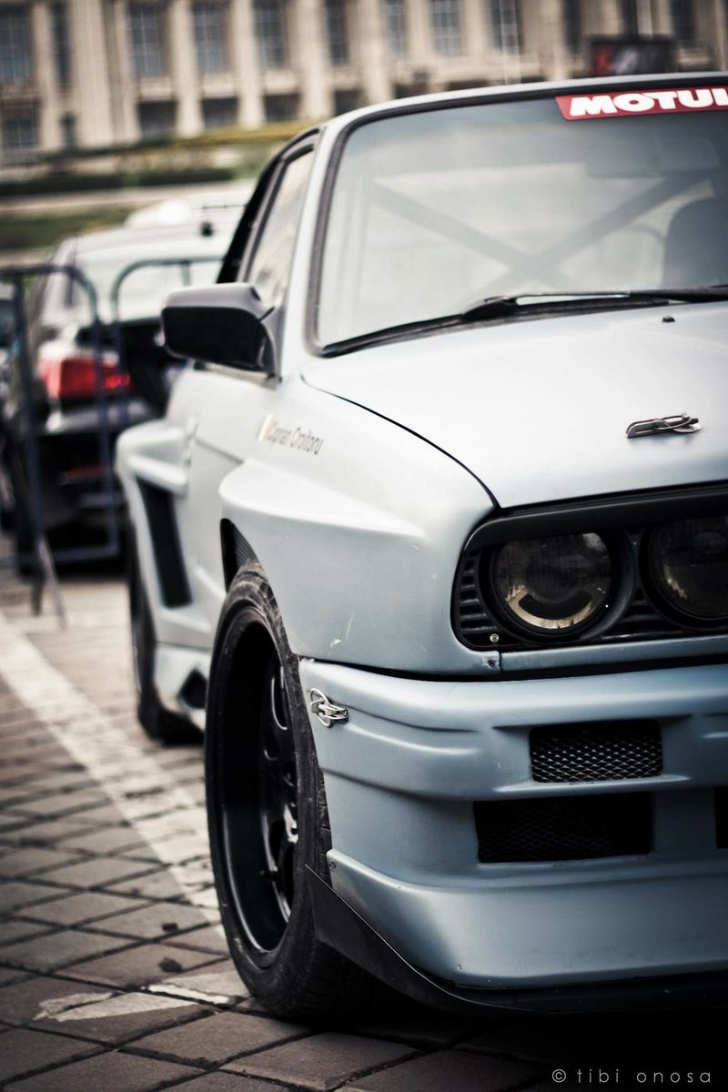 Detail Bmw E30 Wallpaper Nomer 41