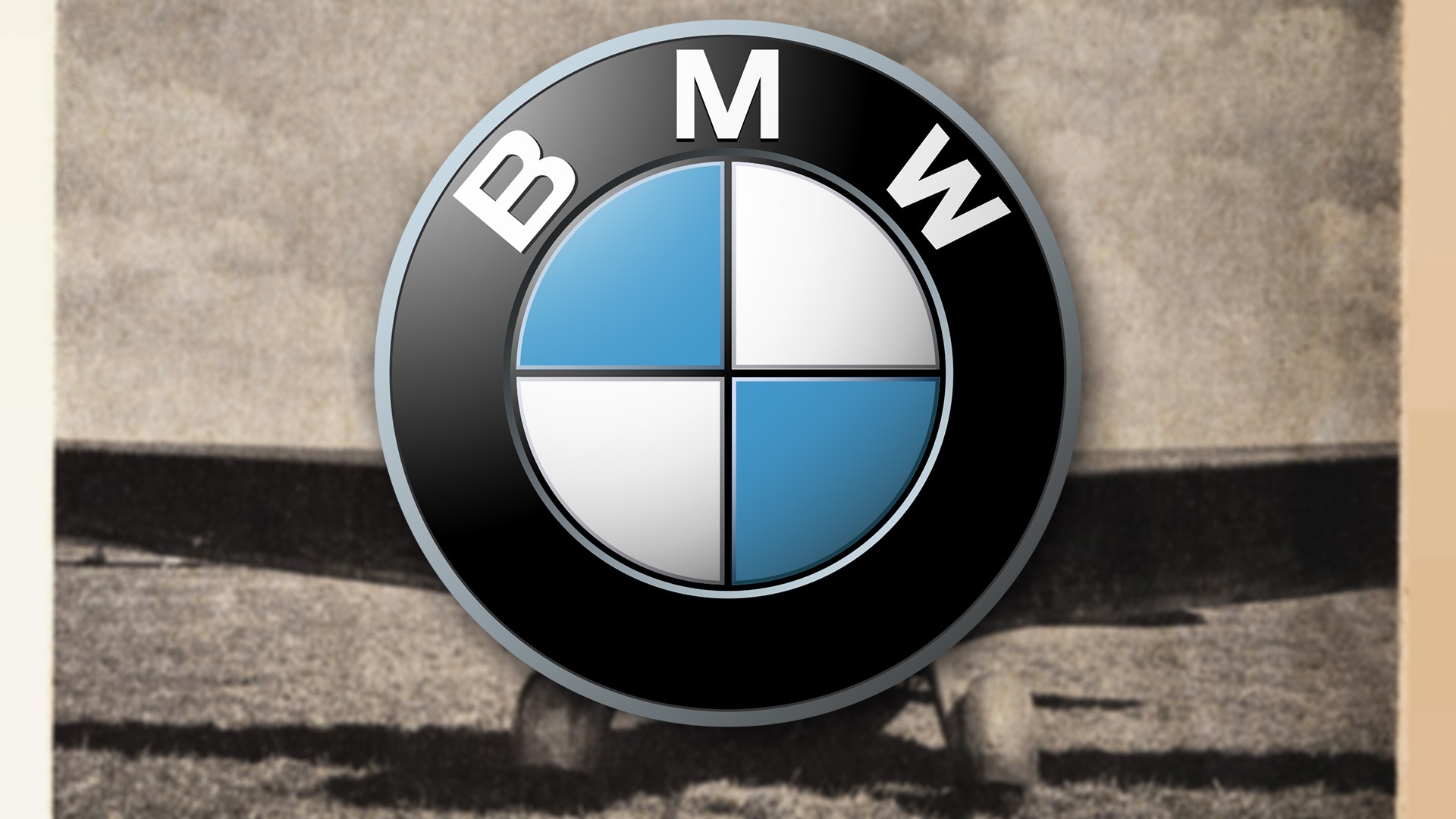 Detail Bmw Logo Nomer 25