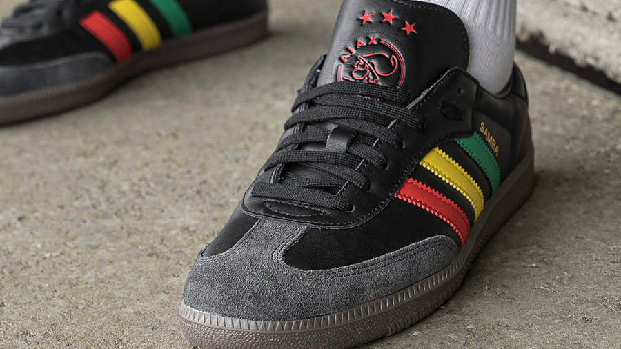Detail Bob Marley Adidas Shoes Nomer 6