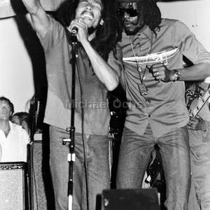 Detail Bob Marley And Peter Tosh Nomer 7