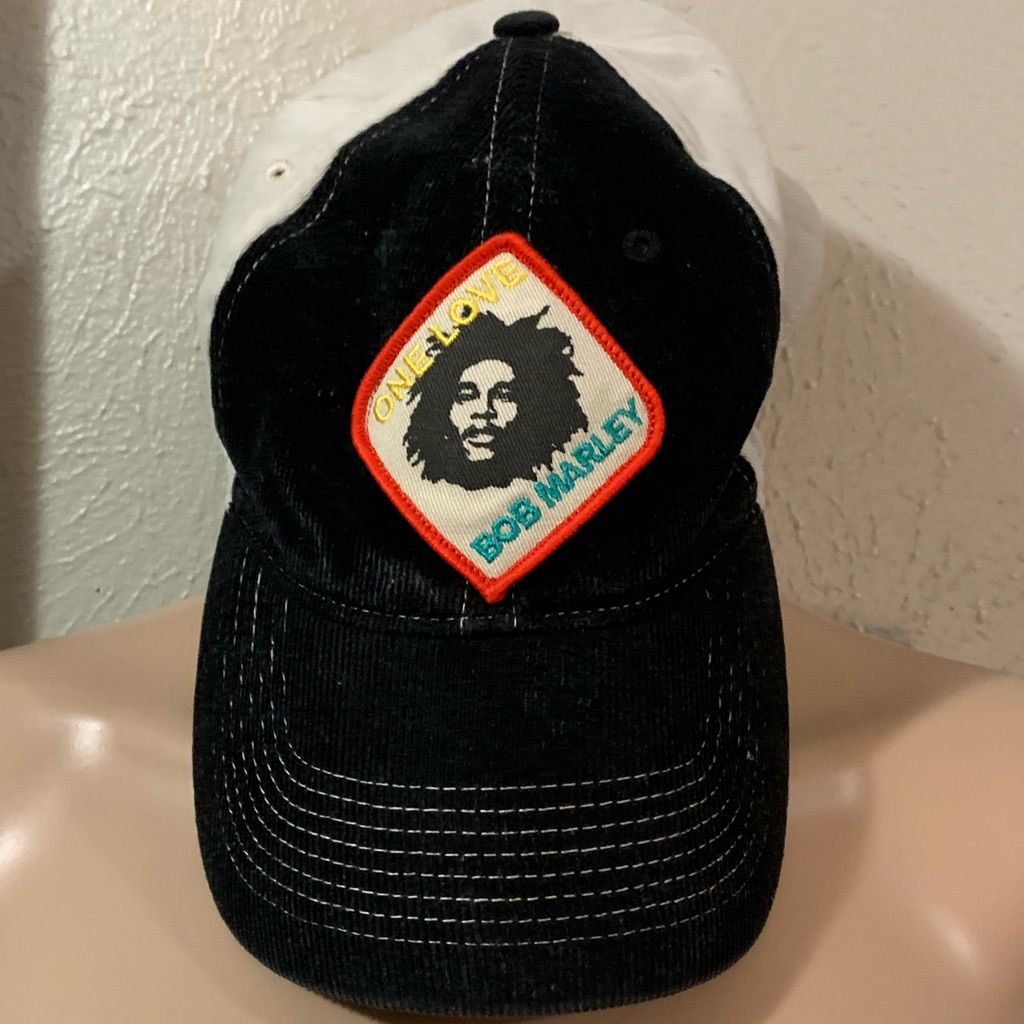 Detail Bob Marley Bucket Hat Nomer 36