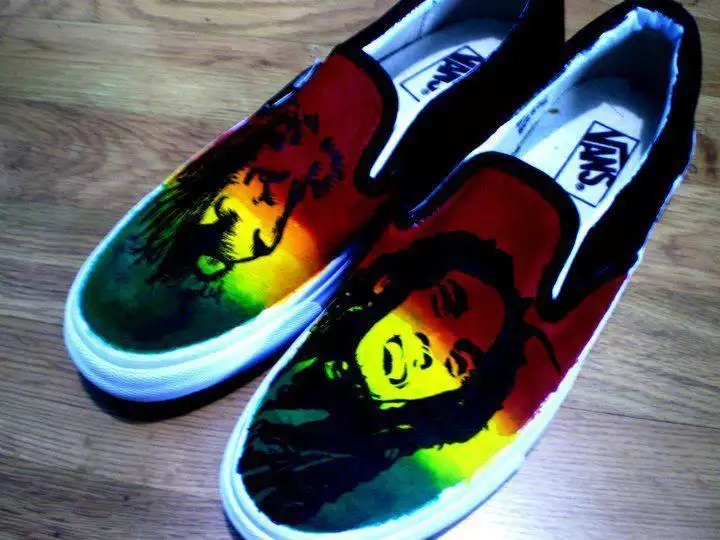 Detail Bob Marley Shoes Vans Nomer 39