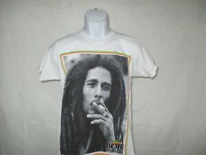 Detail Bob Marley Smoking Shirt Nomer 37