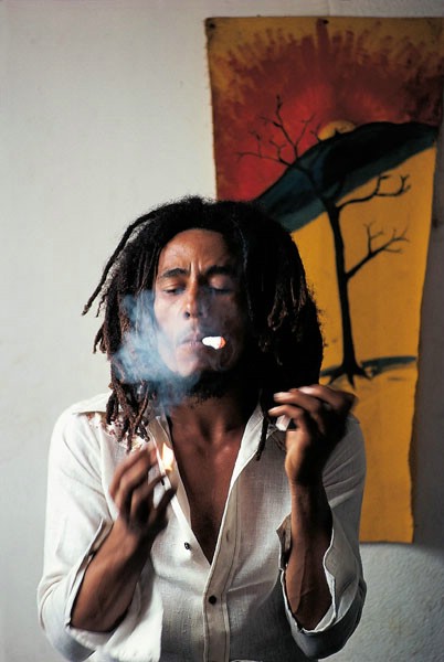 Detail Bob Marley Smoking Wallpaper Nomer 23