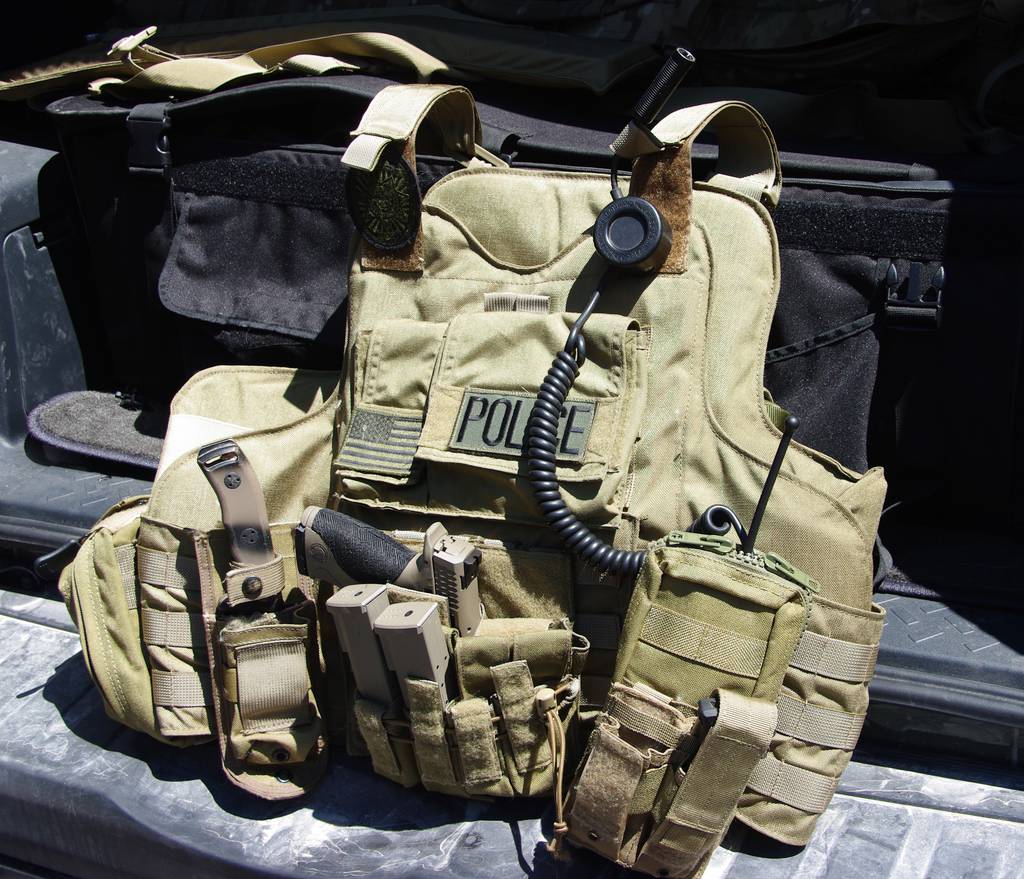 Detail Body Armor Images Nomer 41