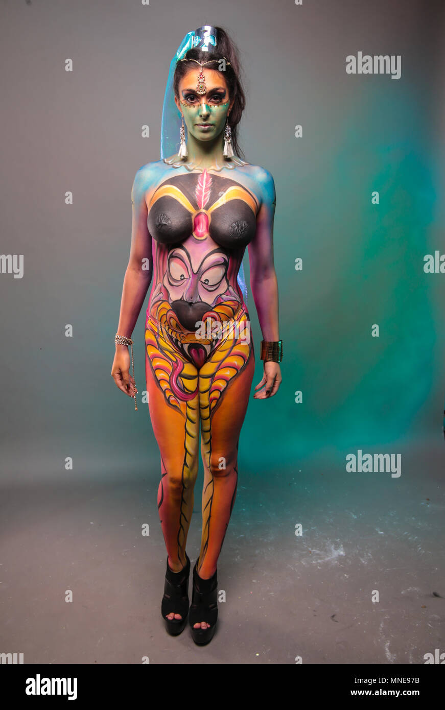 Body Paint Photos - KibrisPDR