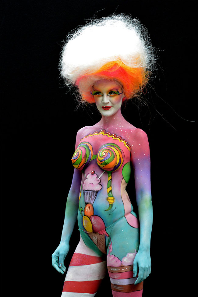 Detail Body Painting Festival Nomer 10