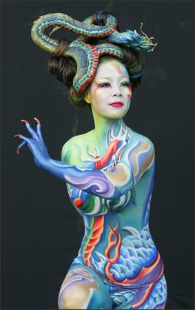 Body Painting Korea - KibrisPDR