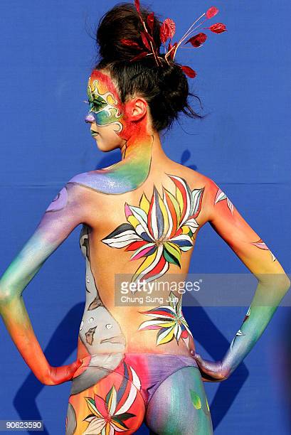 Detail Body Painting Korea Nomer 54