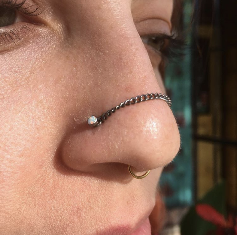 Detail Body Piercing Image Nomer 18