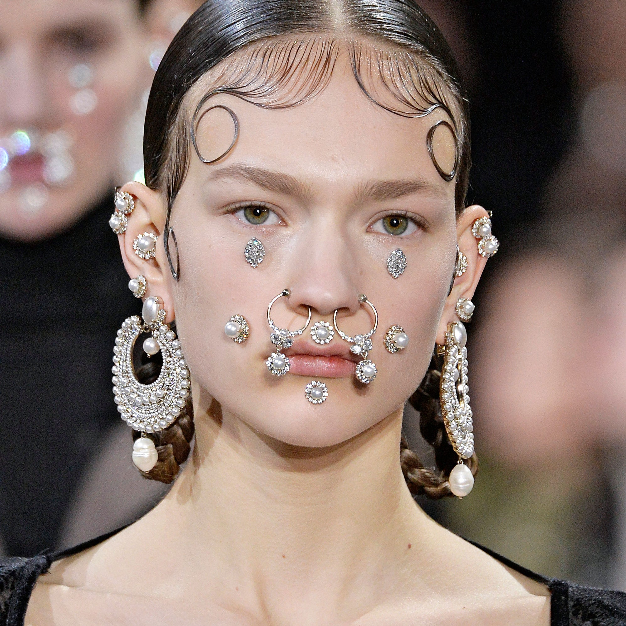 Detail Body Piercing Image Nomer 25