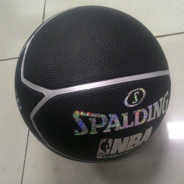Detail Bola Basket Spalding Hitam Nomer 6