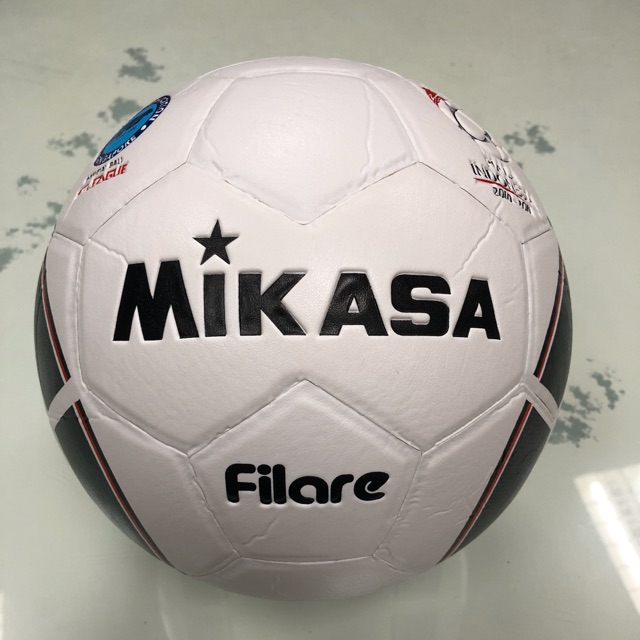 Detail Bola Sepak Mikasa Nomer 6