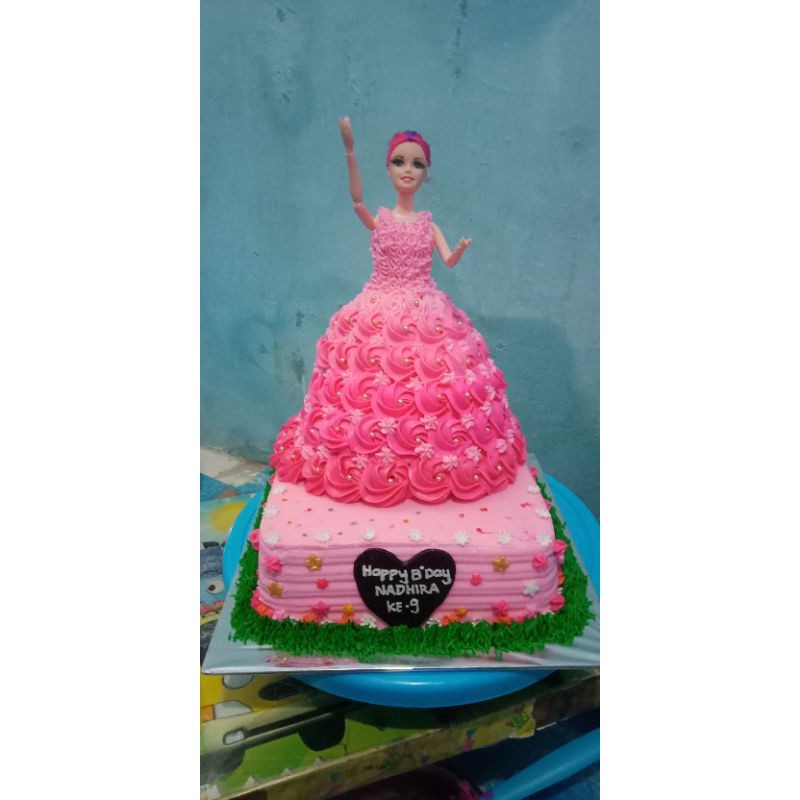 Detail Bolu Ulang Tahun Barbie Nomer 17