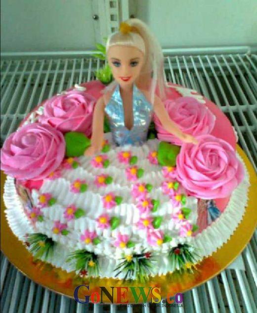 Detail Bolu Ulang Tahun Barbie Nomer 37