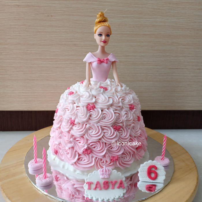 Detail Bolu Ulang Tahun Barbie Nomer 6