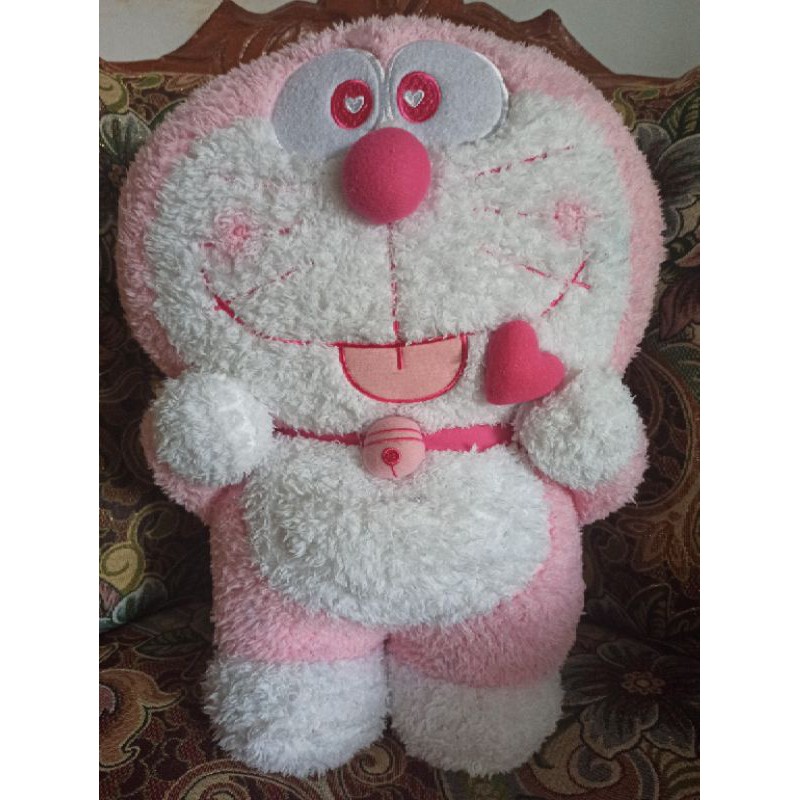 Detail Boneka Doraemon Pink Nomer 57