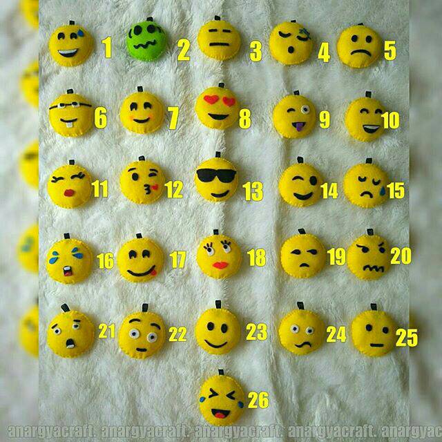 Detail Boneka Emoticon Dari Kain Flanel Nomer 15