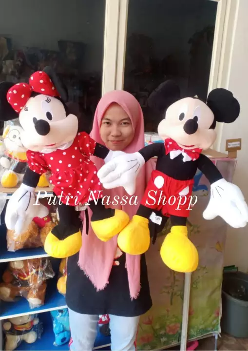 Detail Boneka Mickey Mouse Besar Nomer 44