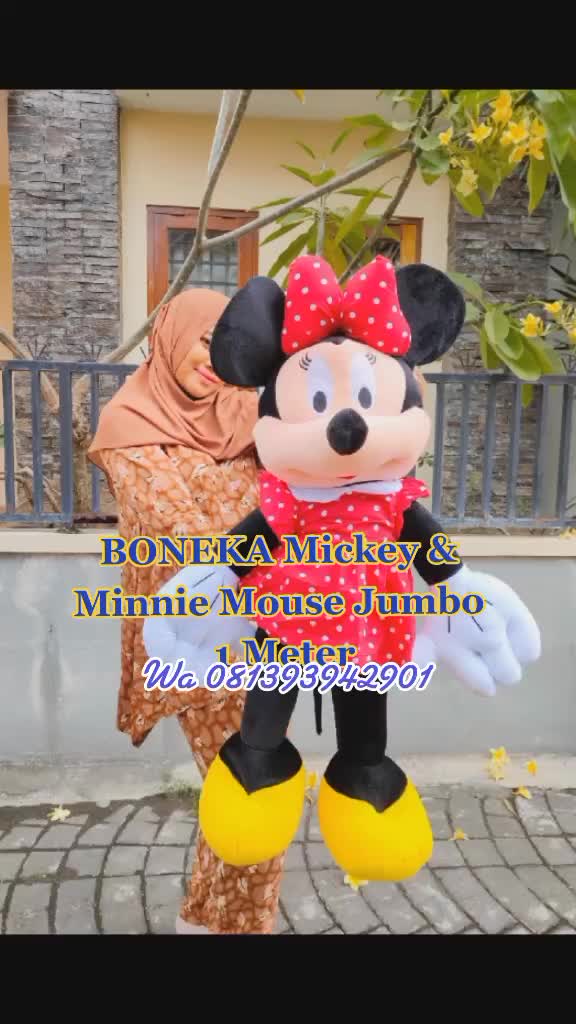 Detail Boneka Mickey Mouse Jumbo Nomer 44