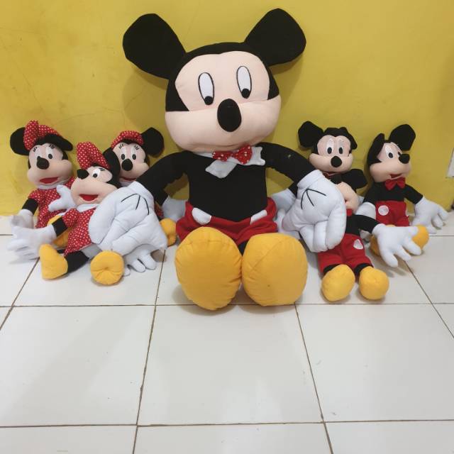 Detail Boneka Mickey Mouse Jumbo Nomer 54