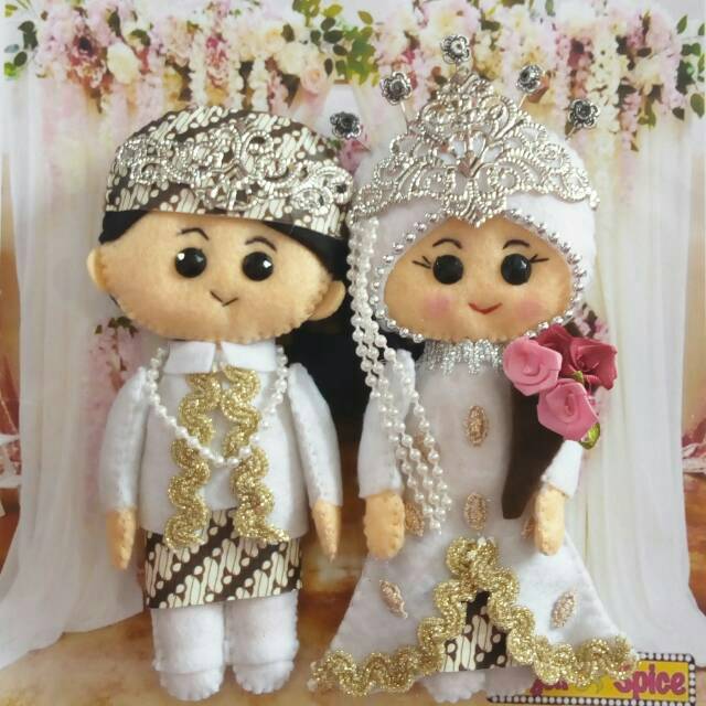 Detail Boneka Pengantin Flanel Nomer 11