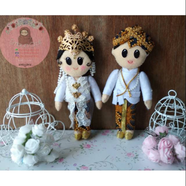 Detail Boneka Pengantin Flanel Nomer 28